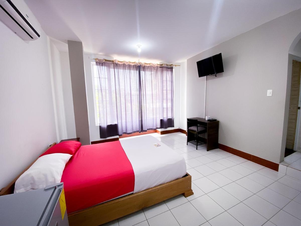 Hostal Casa Blanca Puerto Francisco de Orellana Dış mekan fotoğraf